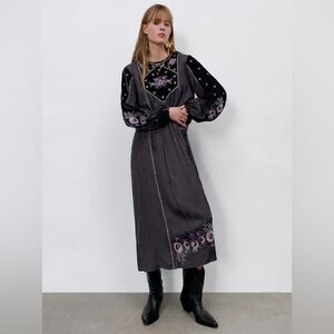 ZARA VELVET EMBROIDERED MIDI DRESS GRAY LONG SLEEVE